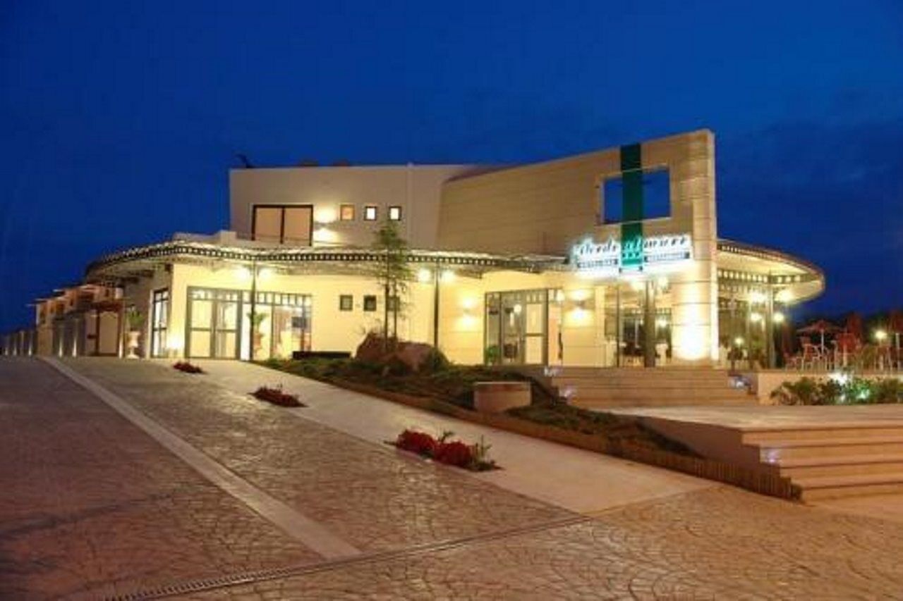 Verde Al Mare Boutique Hotel Valíra 外观 照片